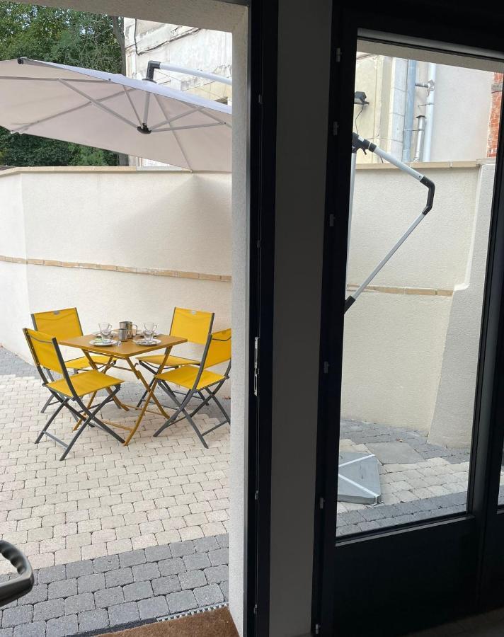 L'Archeveche : Au Pied De La Cathedrale Apartamento Bourges Exterior foto